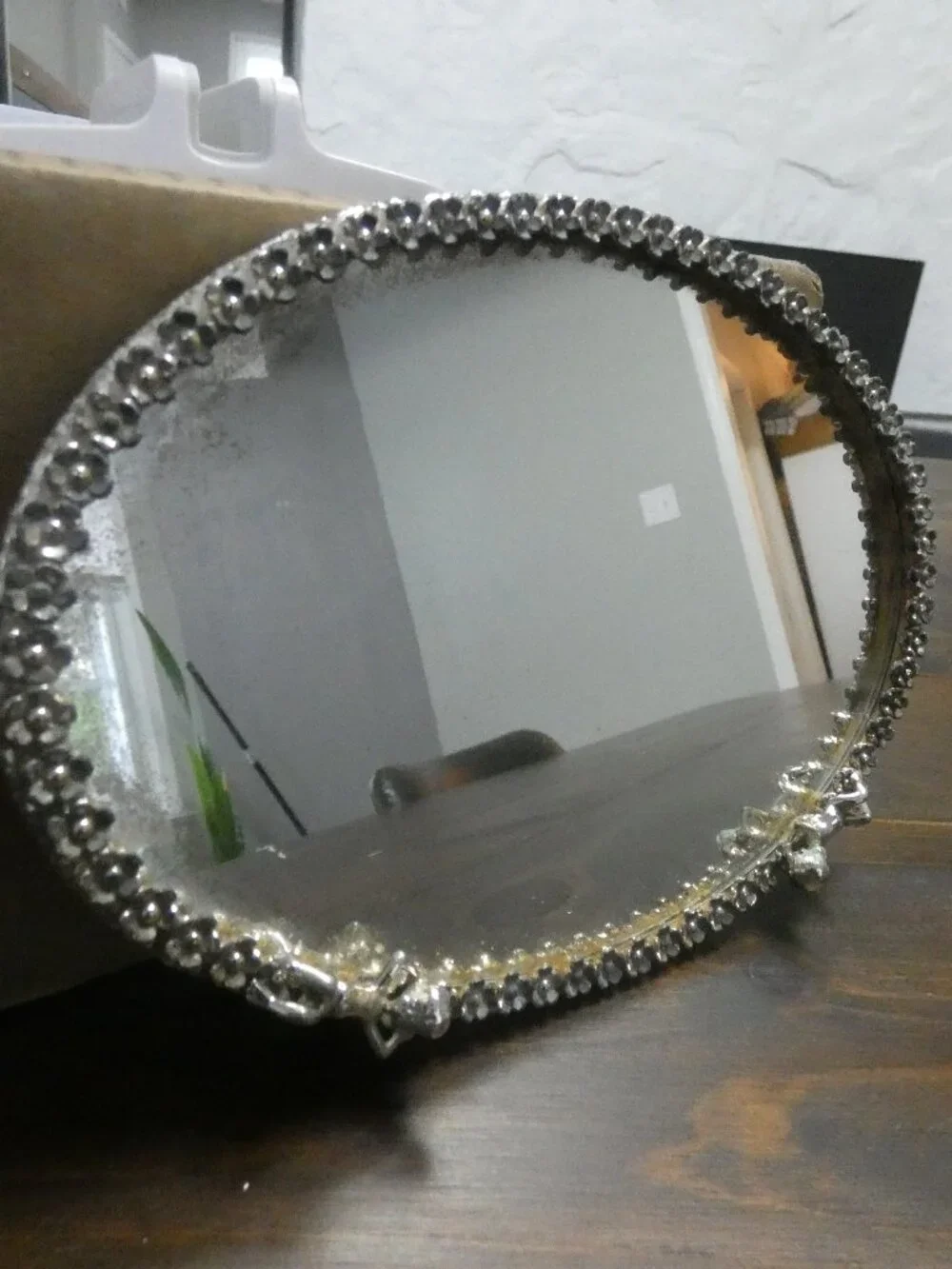 VTG Sam Fink Silver Colored Oval Ornate Mirror Cherubs Resting Filigree Tray 7.5
